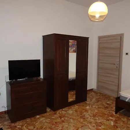 Apartamento Trilocale Alla Lunetta