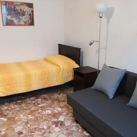 Trilocale Alla Lunetta Апартаменты *