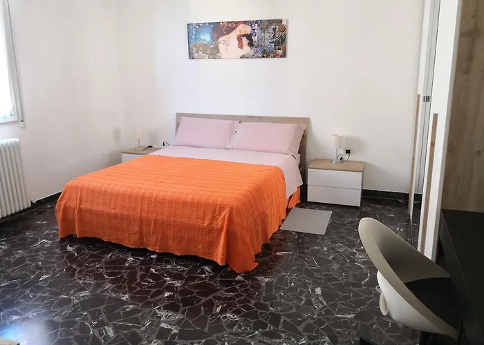 Trilocale Alla Lunetta * Болонья